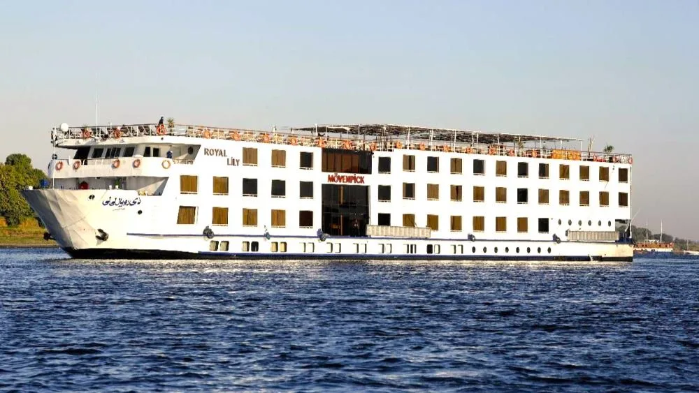 Mövenpick Royal Lily
