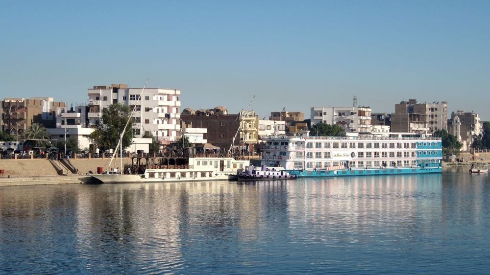 Puerto de Edfu