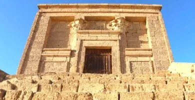 Excursión a Menia desde El Cairo